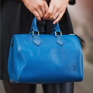 Louis Vuitton Epi Speedy 25